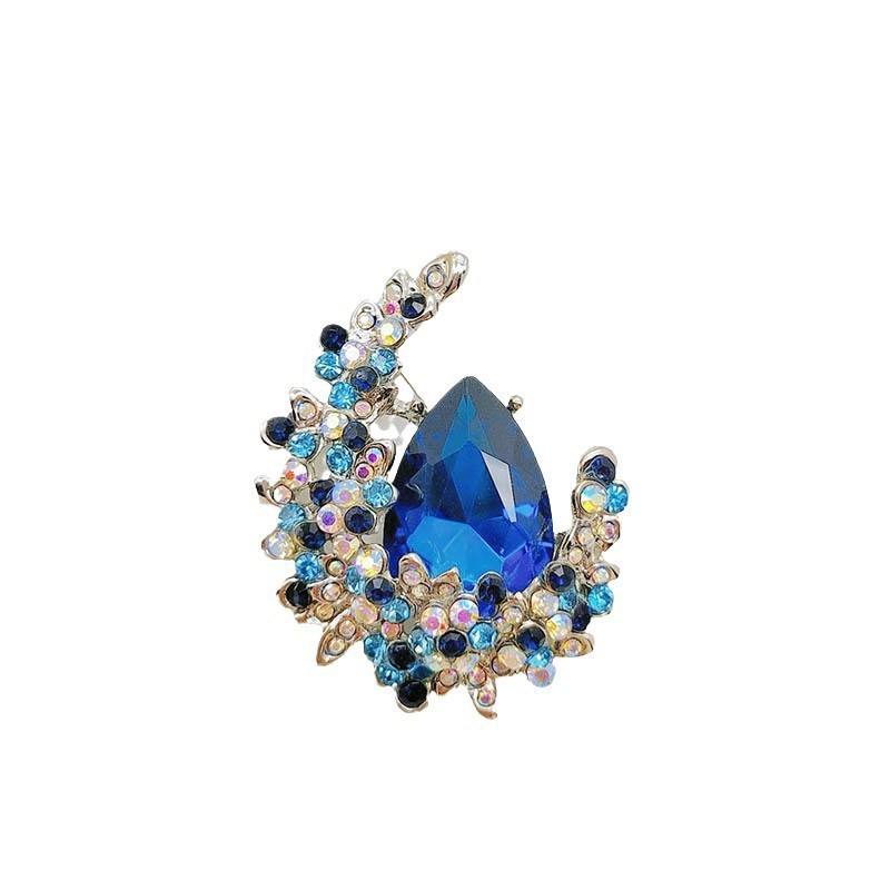 Van Hoef blue crystal brooch pin