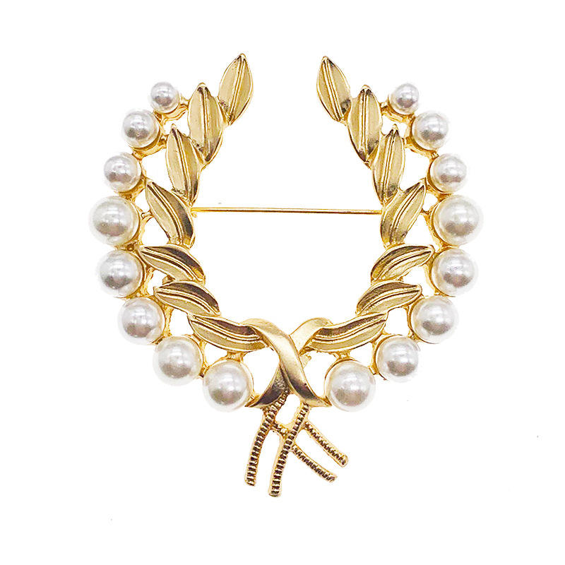 Van Hoef Gold Wheat and Pearl Brooch