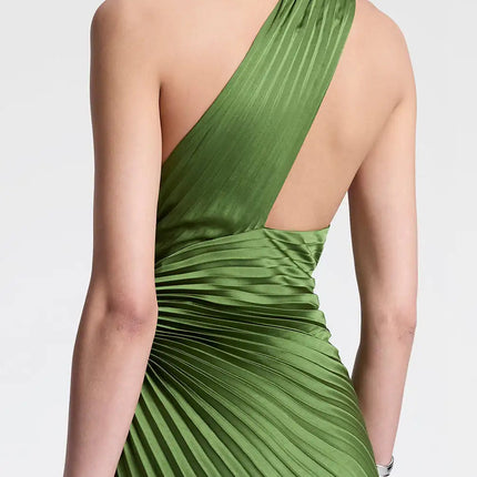 Van Hoef Green Asymmetrical Neckline Pleated Detailing Fit Feel Long Dress