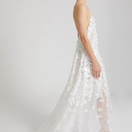 Van Hoef White Floral Backless Dress for Special Occasions