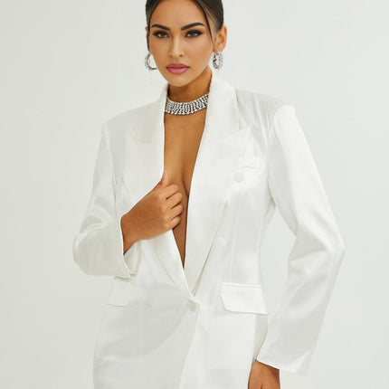 Vera White Silk Double-Breasted Blazer with Striking Shoulder Pads and Notched Lapels