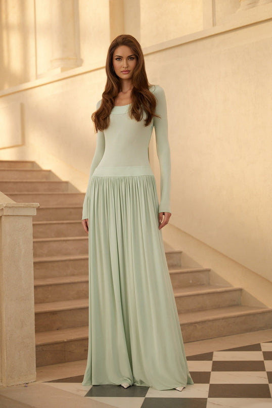 Vincenzina Maxi Dress in Green Mint with Shirred Effect and Open Back