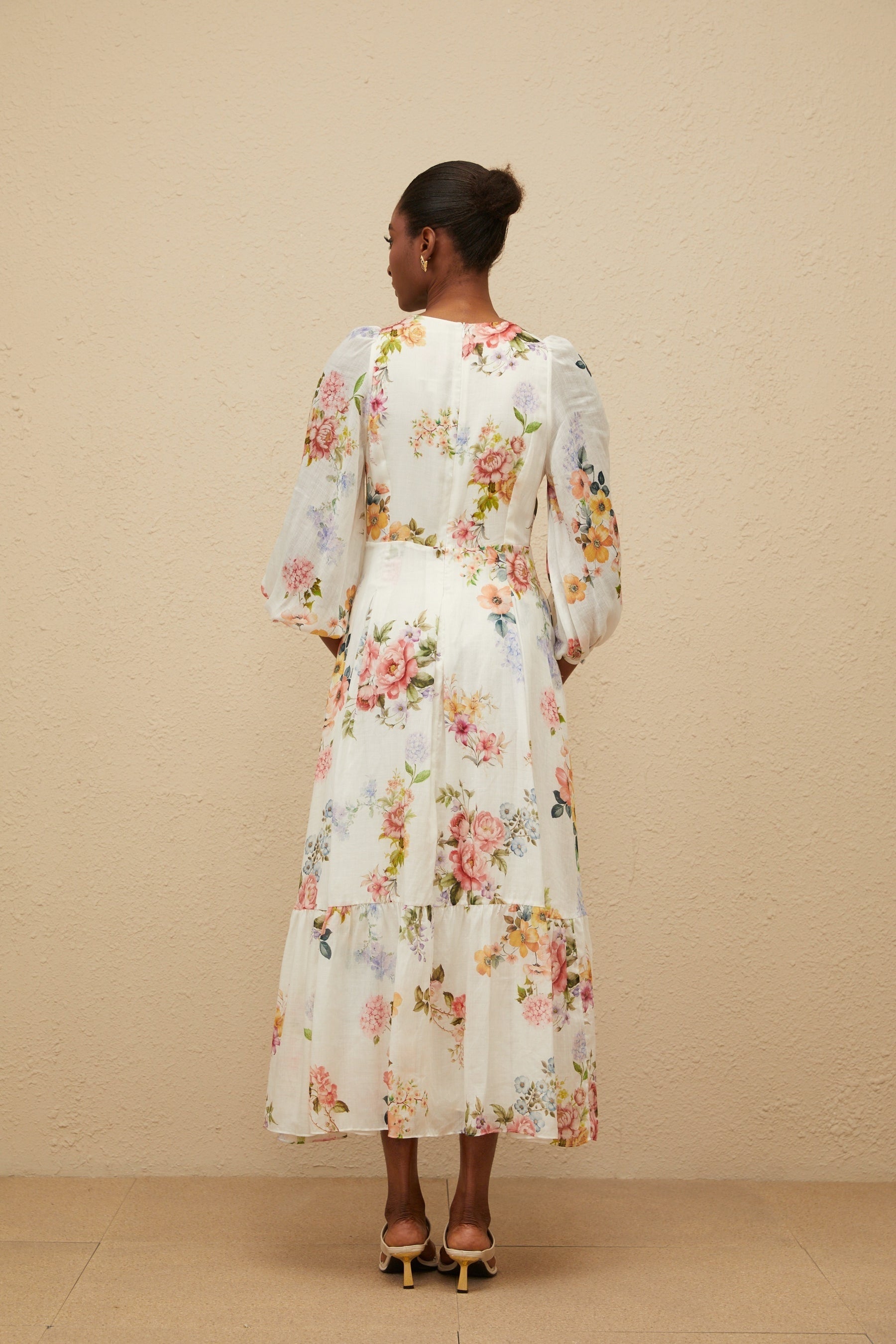 White Floral Print V-Neck Maxi Dress with Long Puff Sleeves