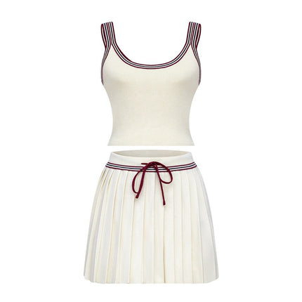 White knit 2-piece lounge set women's activewear sleeveless top knee-length shorts spandex polyester blend spring summer leisure casual chic fashion-forward