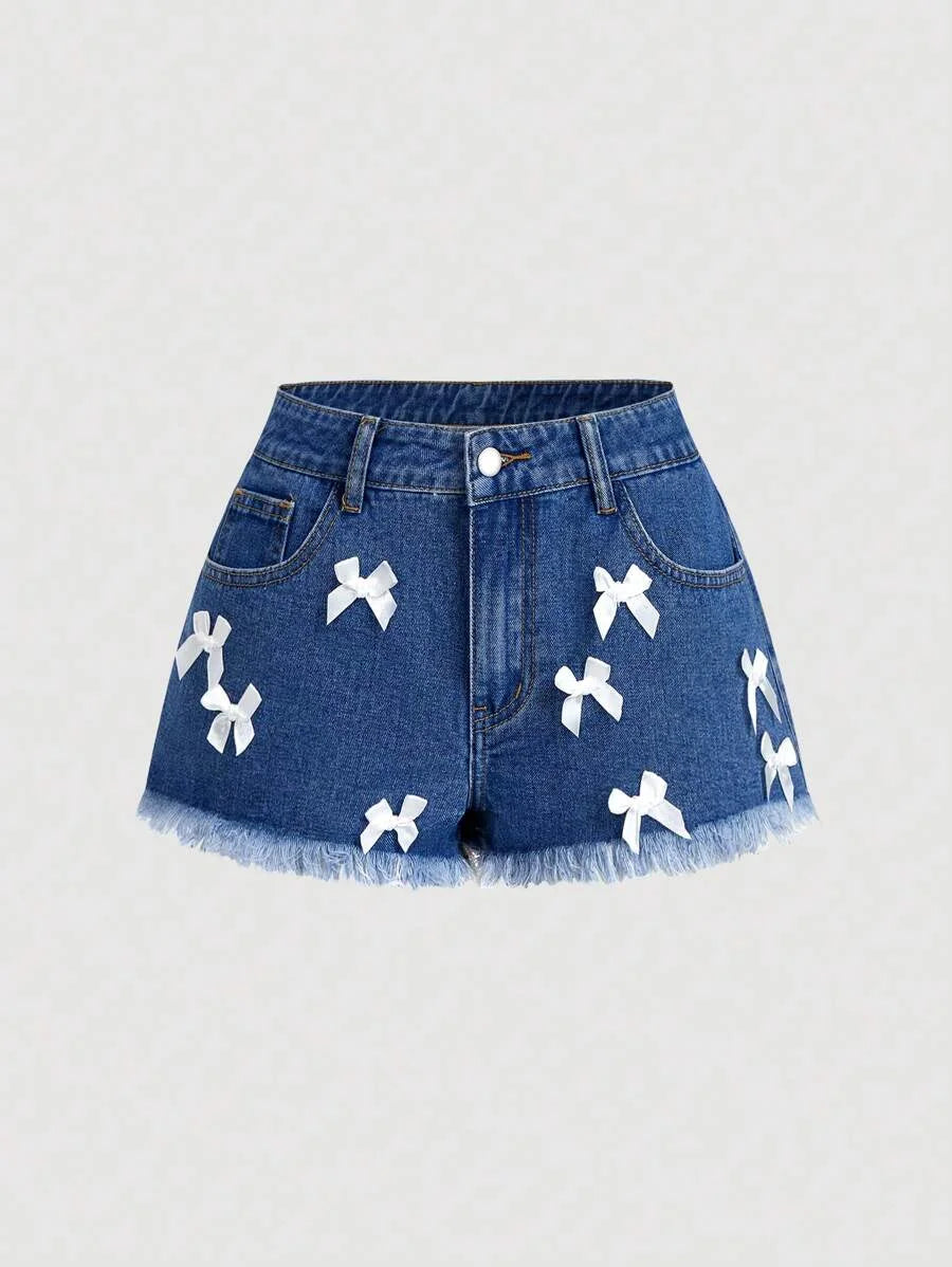 Women BowTie Decor Fringe Hem Pocket Casual Denim Shorts