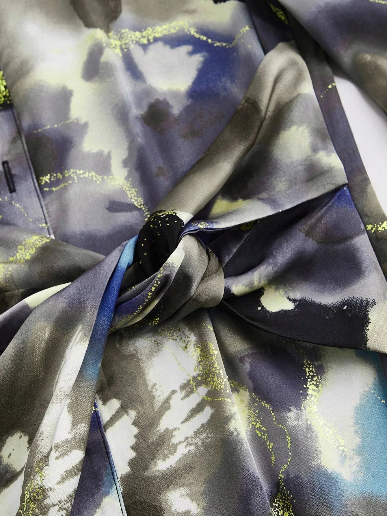 Womens Fashionable Elegant Tie Dye Foil Print Twist Waist Chiffon Dress Floral Dress Spring Outfits