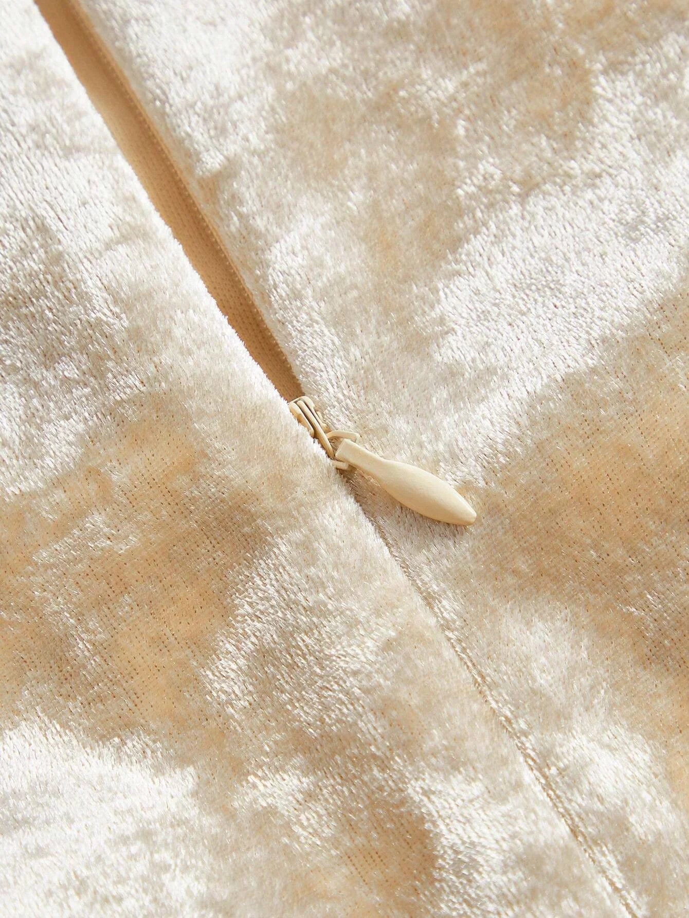 Womens HighEnd Studded Pearl Round Neck Puff Sleeve Velvet Mini Dress Elegant And Slimming New