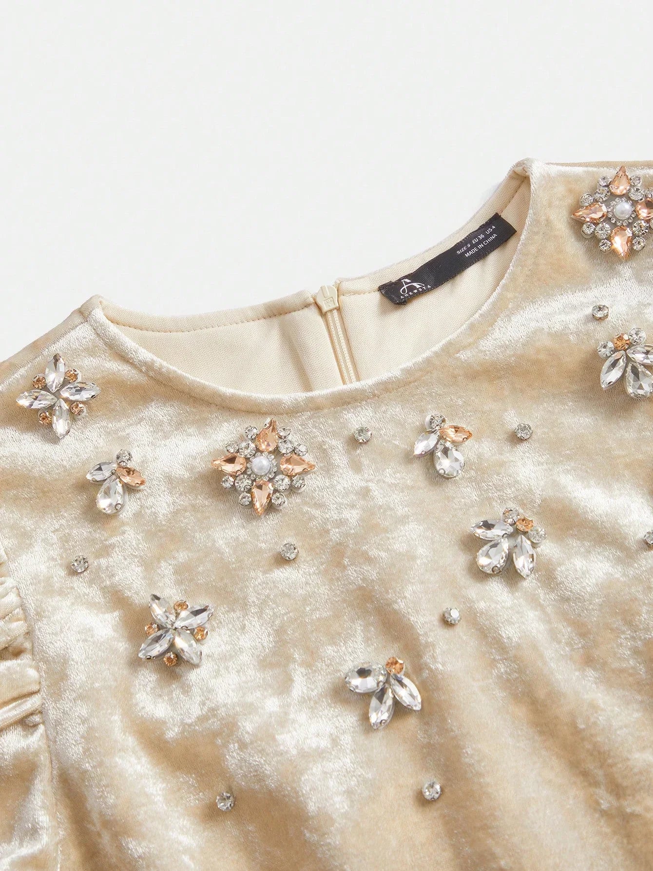 Womens HighEnd Studded Pearl Round Neck Puff Sleeve Velvet Mini Dress Elegant And Slimming New