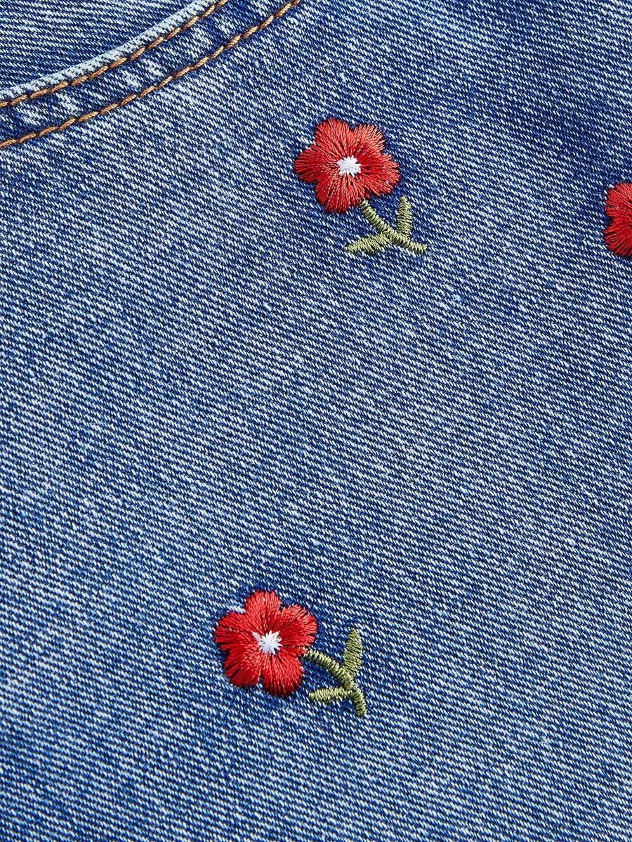 Womens Pocketed Floral Embroidery Frayed Hem Casual Denim Shorts