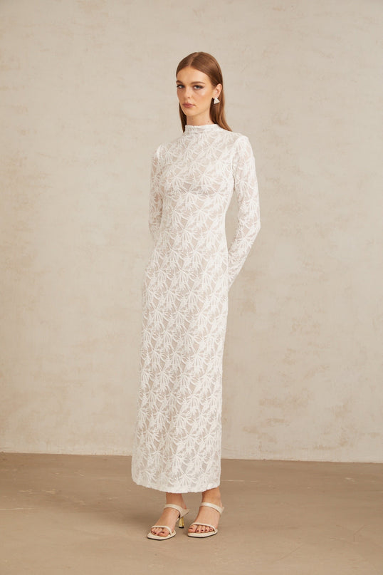 Xavière White Floral Crochet Knit Maxi Dress