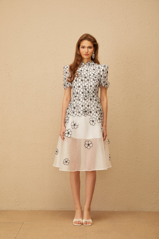 Yaelle White Floral Appliqué Tulle Midi Dress