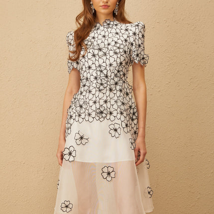 Yaelle White Floral Appliqué Tulle Midi Dress