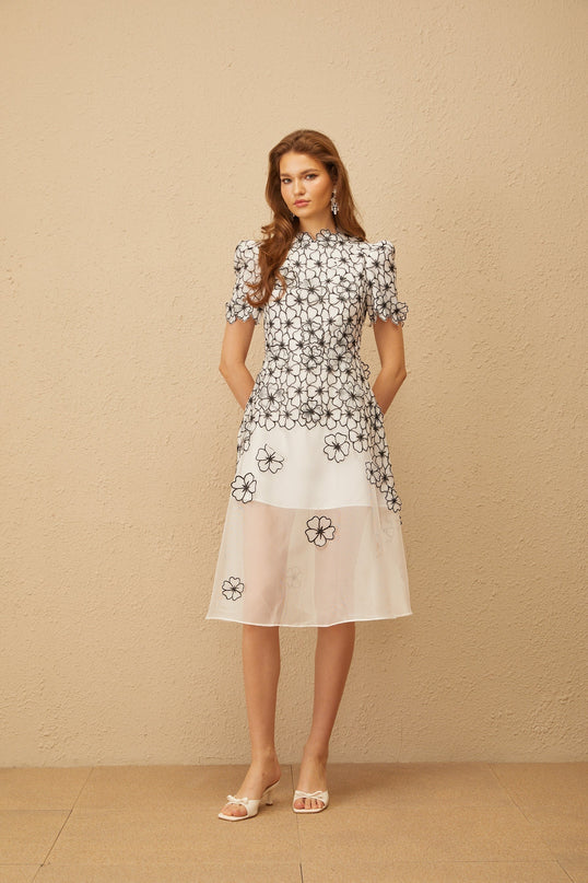 Yaelle White Floral Appliqué Tulle Midi Dress