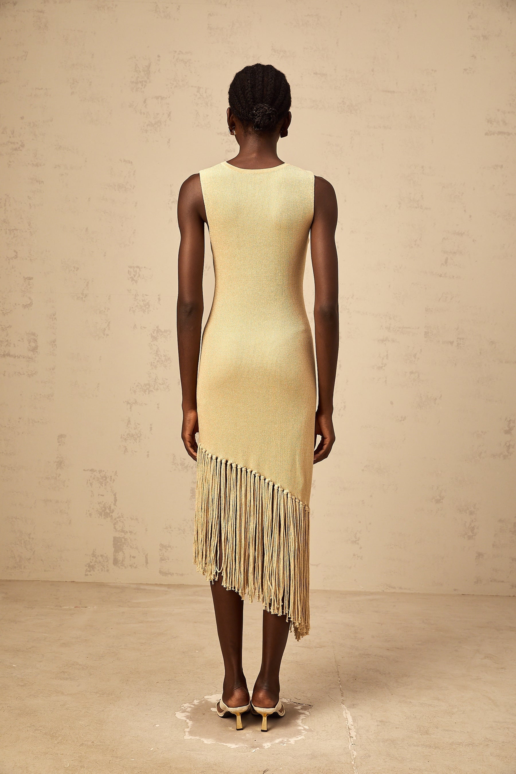 Yseult neutrals asymmetricalfringe knitted midi dress