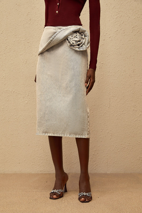 Zélie Blue Floral Appliqué Denim Midi Skirt