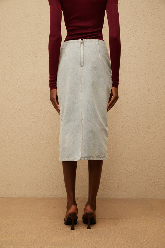 Zélie Blue Floral Appliqué Denim Midi Skirt