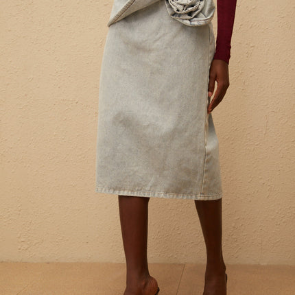 Zélie Blue Floral Appliqué Denim Midi Skirt
